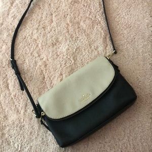 Kate Spade Navy/Cream Medium Sized Crossbody